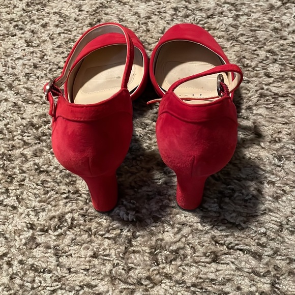 Res heels - Picture 3 of 4